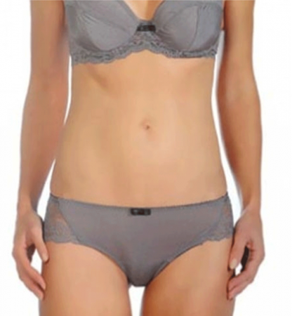 Shorty dentelle Reviens