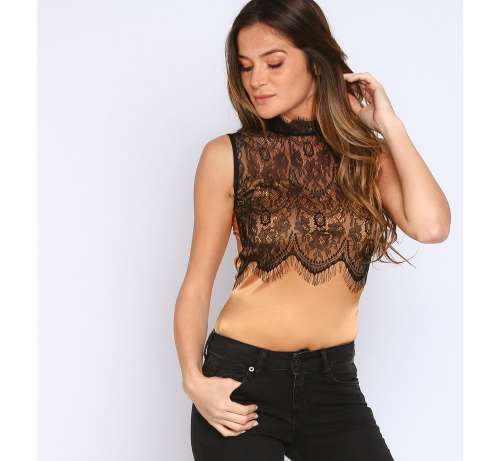 Body Chic satin et Dentelle