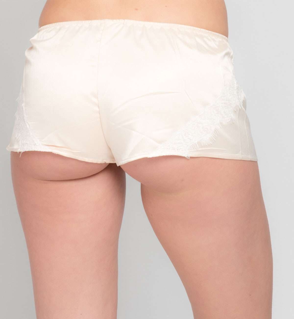 Short satin et dentelle Solange Short satin et dentelle Solange