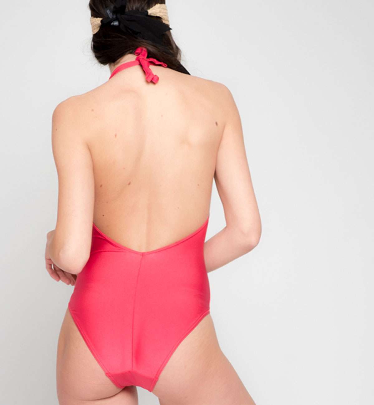 Une pièce maillot de bain Mona
